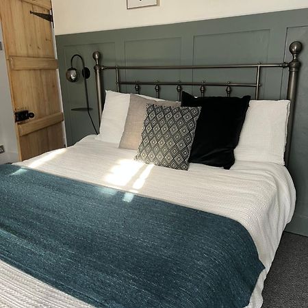 Hurst Cottage, A Cosy 2 Bed Cottage In Dorset Stalbridge エクステリア 写真