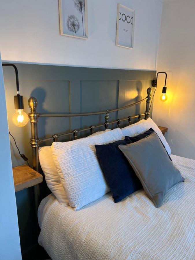 Hurst Cottage, A Cosy 2 Bed Cottage In Dorset Stalbridge エクステリア 写真